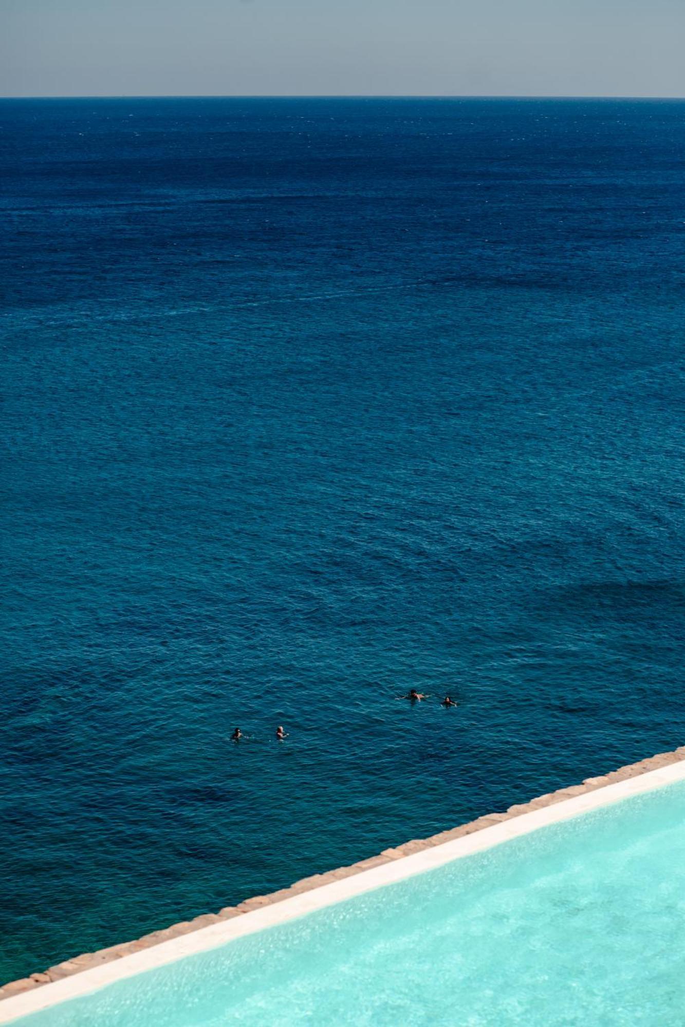 The Wild By Interni Otel Kalafatis Dış mekan fotoğraf
