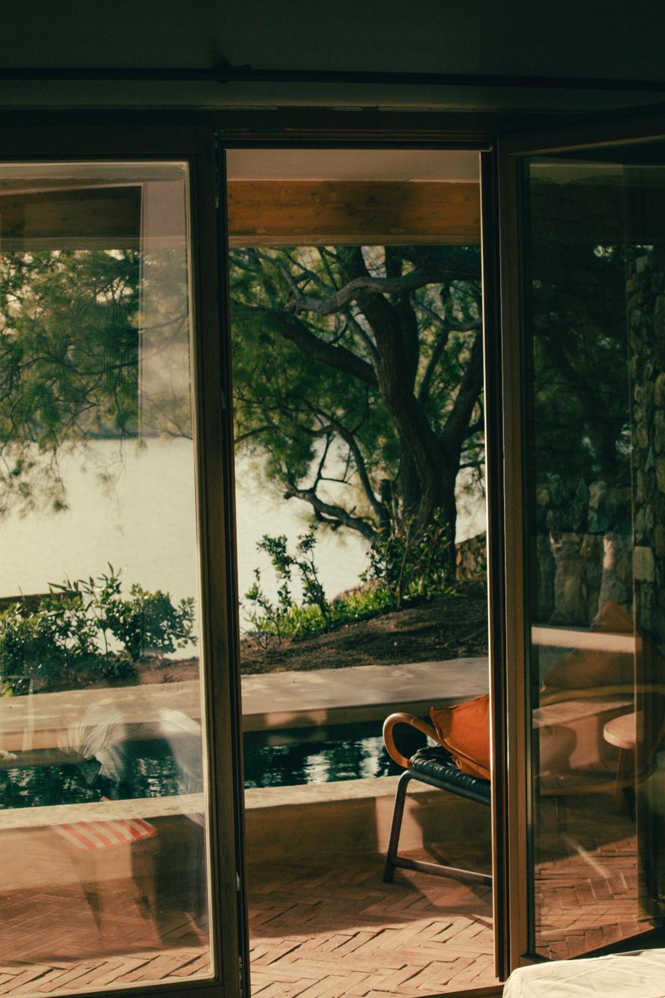 The Wild By Interni Otel Kalafatis Dış mekan fotoğraf
